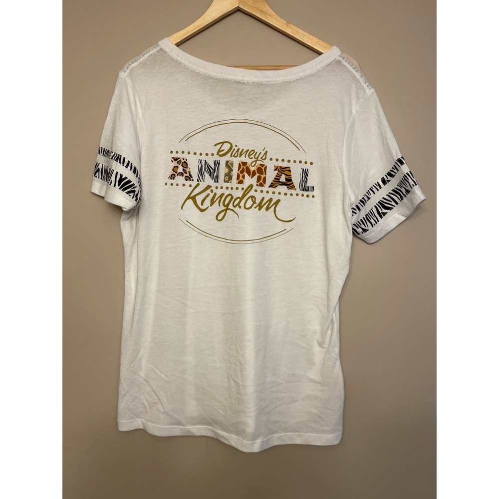 Animal Kingdom Park Disney V-Neck XL